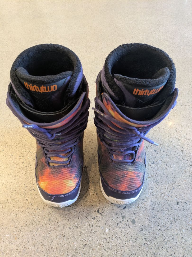 Purple ThirtyTwo Snowboard boots, EU 37