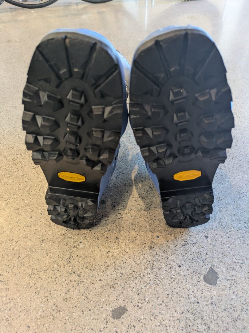 Blue Scarpa Denali XT, 25.5-26