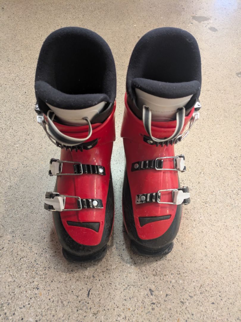 Red Rossignol Comp J3, 22.5