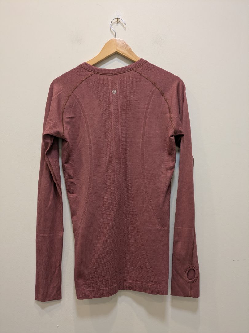 Mauve Lululemon Swiftly Tech Long Sleeve, Large