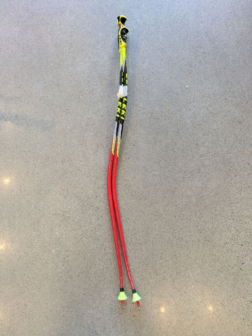 Red Leki Worldcup GS, 125 cm