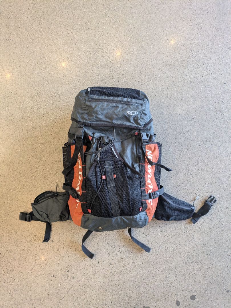 Black Salomon Hiking backpack
