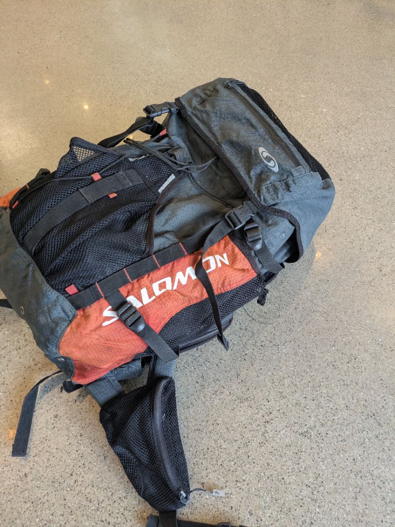 Black Salomon Hiking backpack