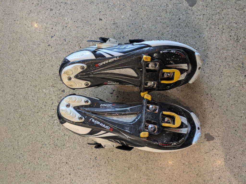 White Louis Garneau CFS-300, EU 44