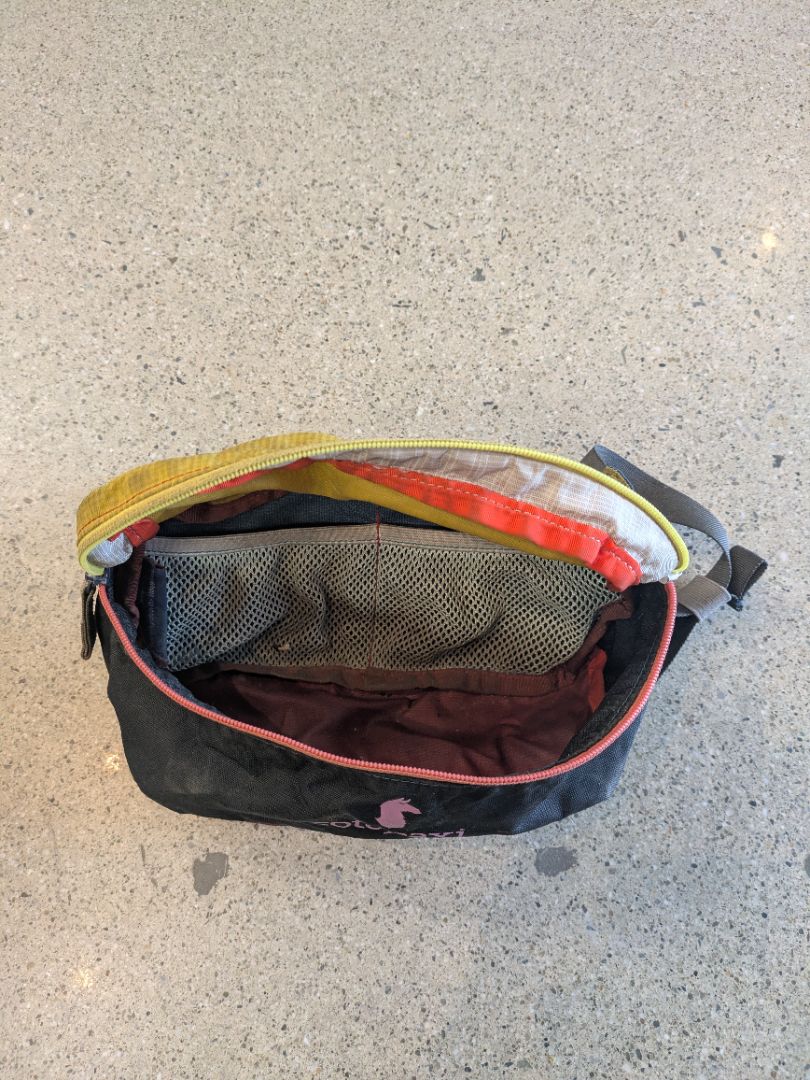 Black Cotopaxi Bataan 3L