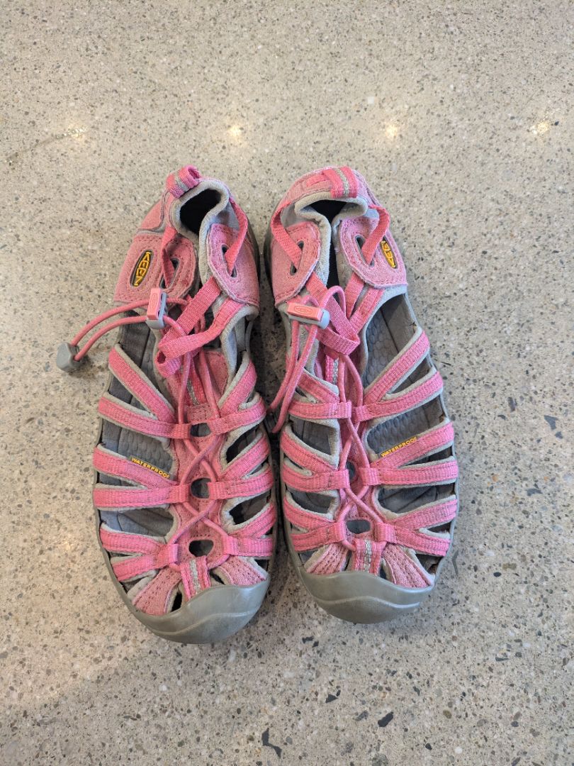 Pink Keen Whisper Sandals, EU 36