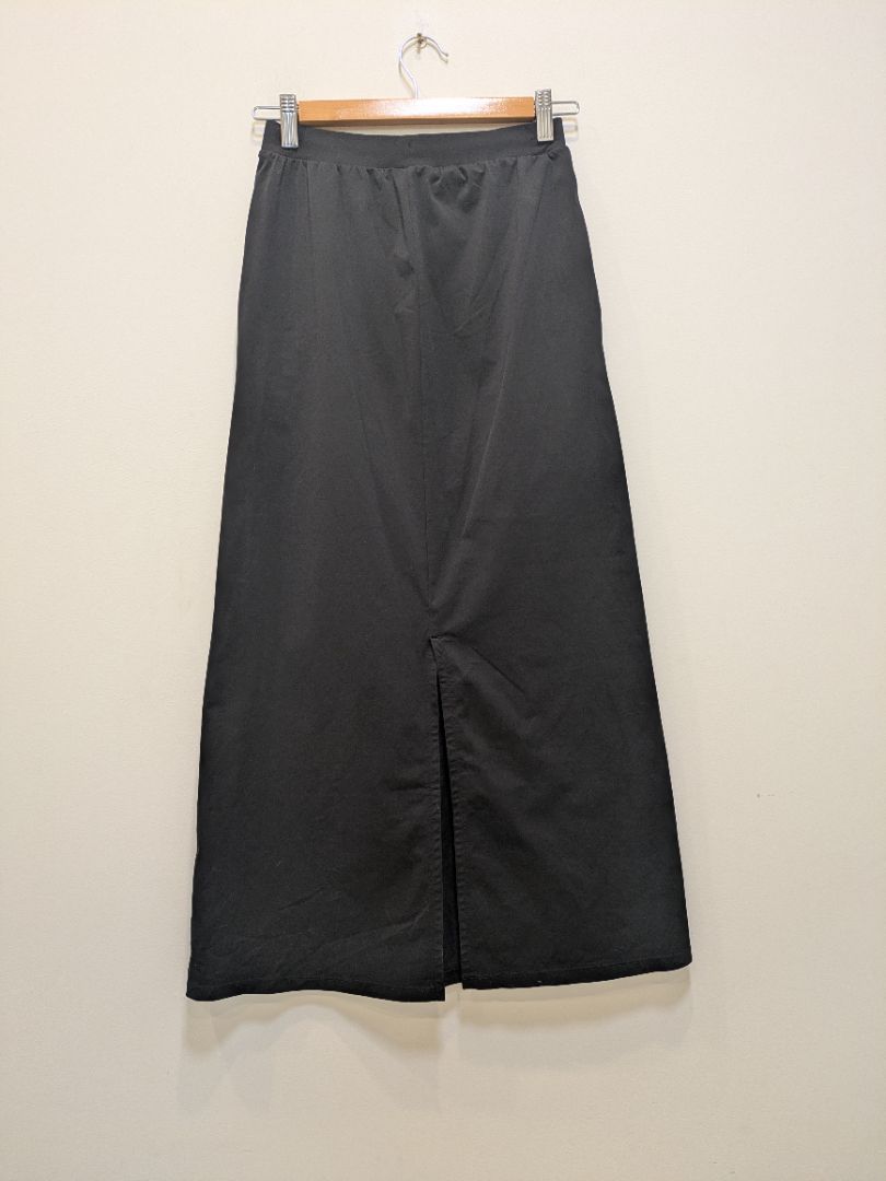 Black Uniqlo AIRism Long Skirt, S
