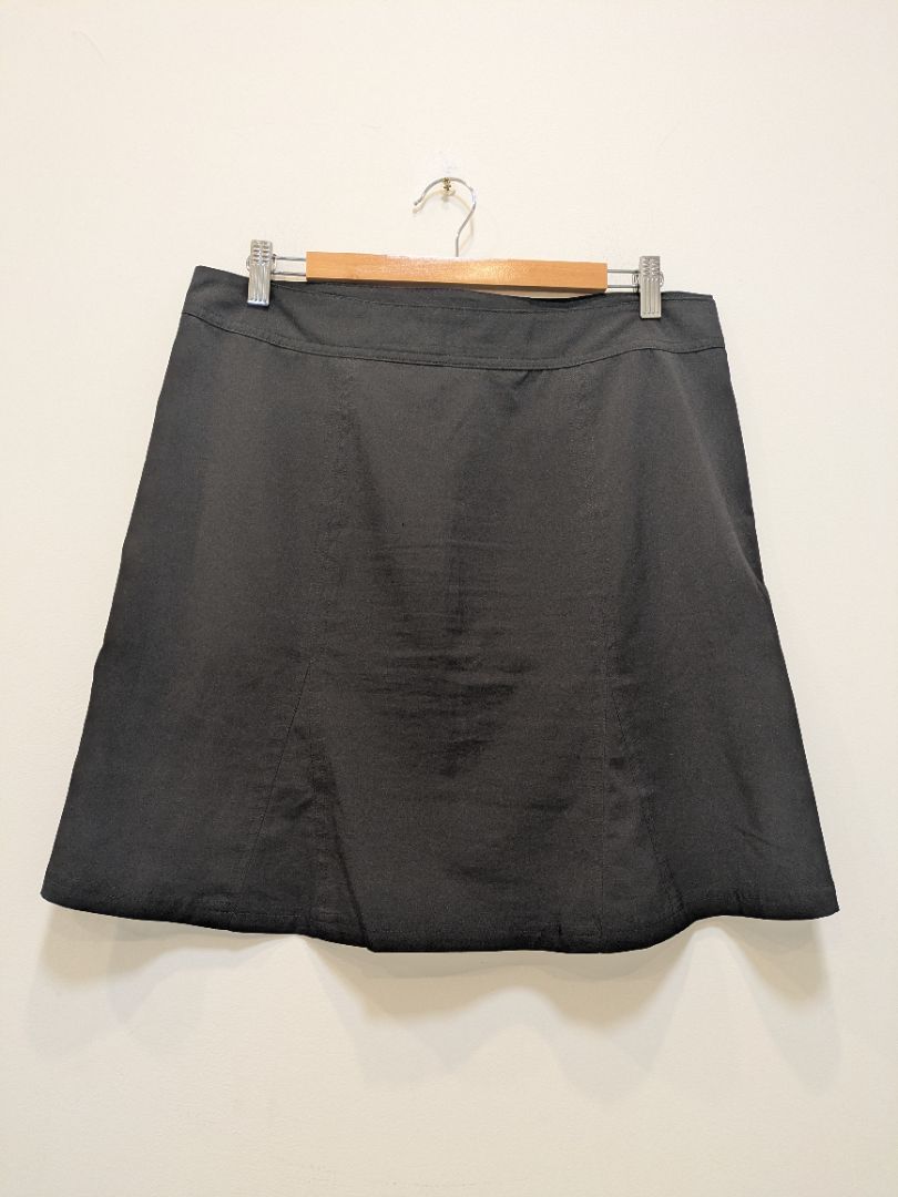 Black RipSkirt Hawaii Wrap Skirt, L