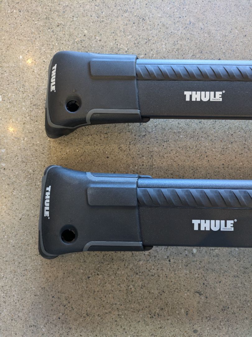 Black Thule WingBar Edge 9581B