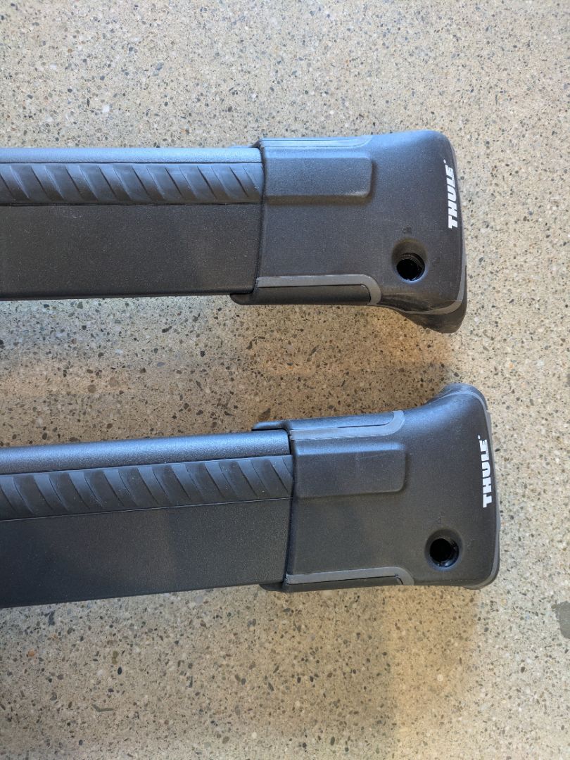 Black Thule WingBar Edge 9581B