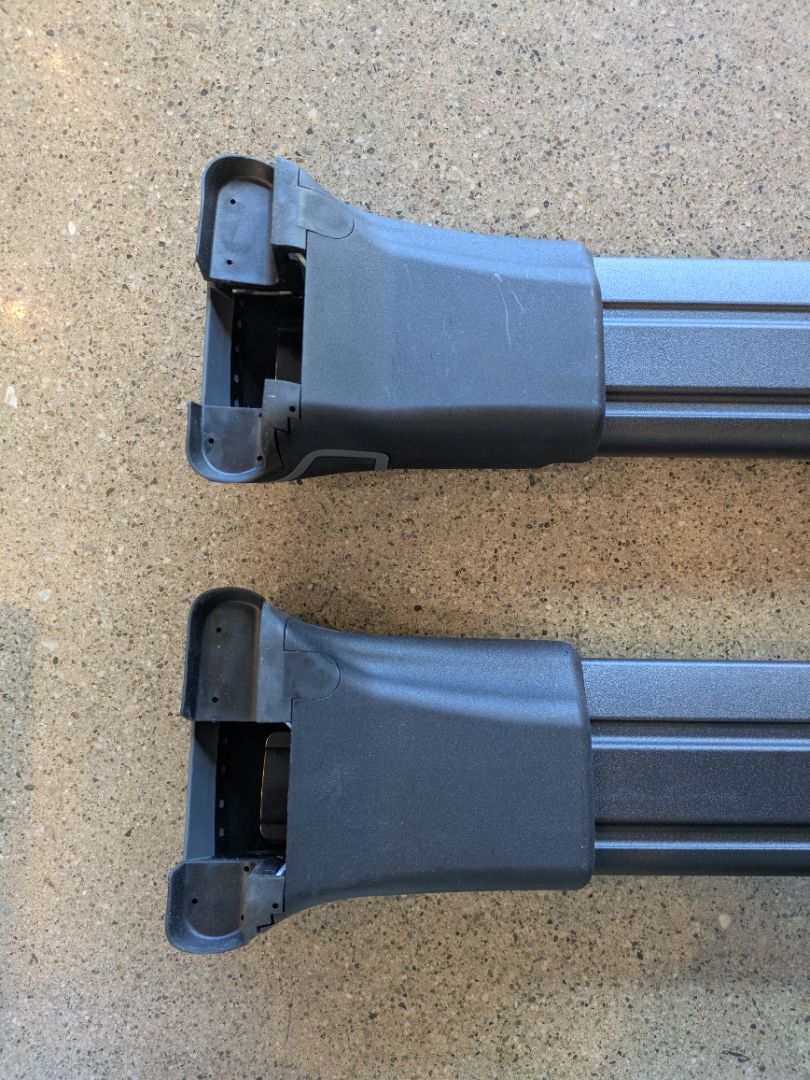 Black Thule WingBar Edge 9581B