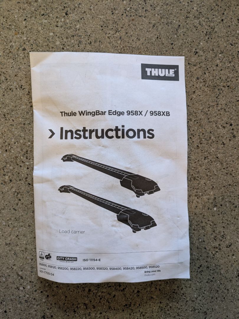 Black Thule WingBar Edge 9581B