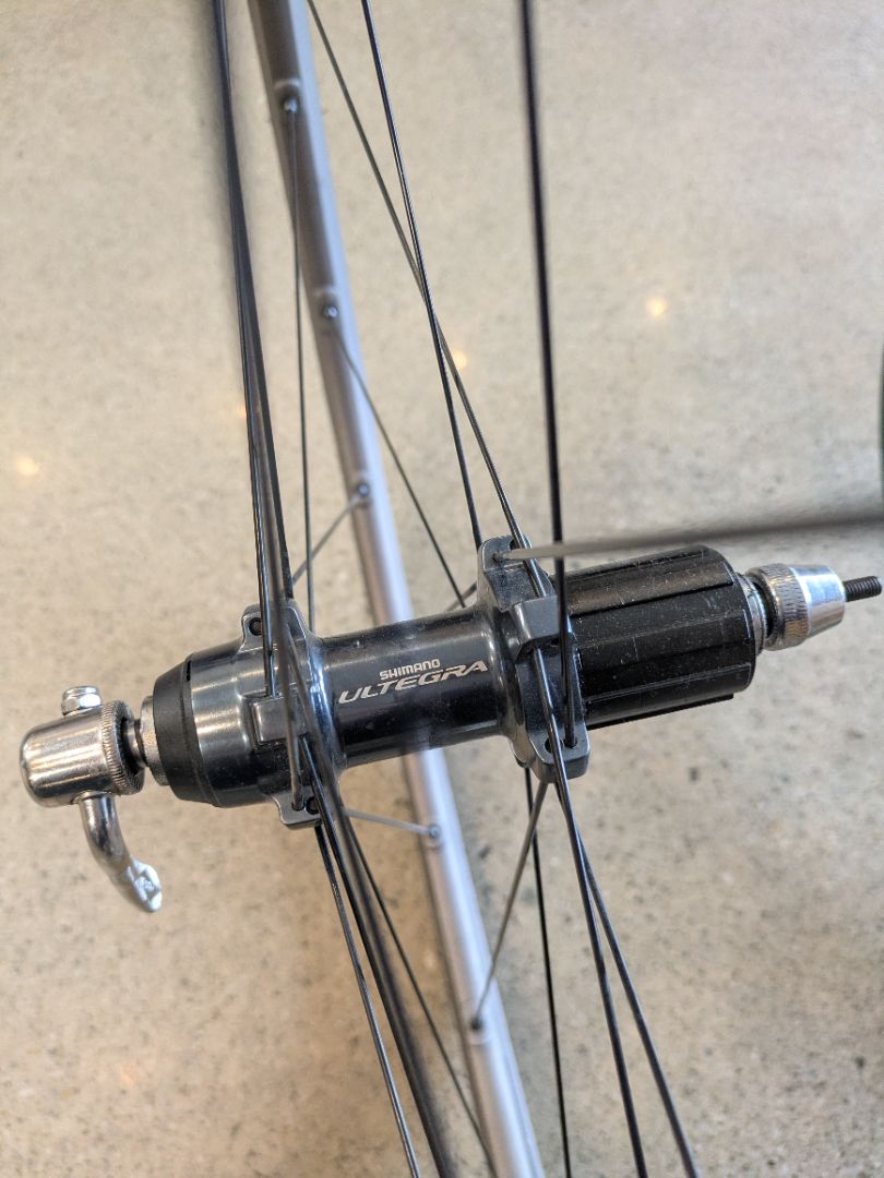 Grey Shimano WH-6800 Wheelset, 700C