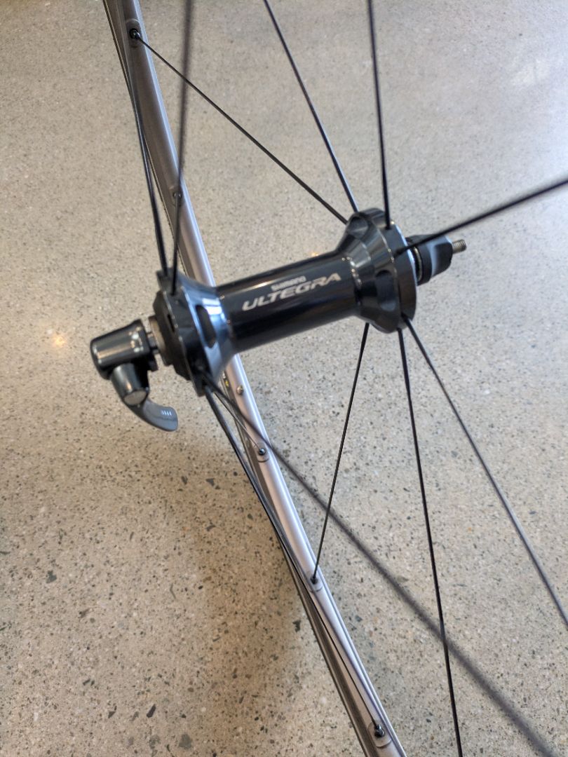 Grey Shimano WH-6800 Wheelset, 700C