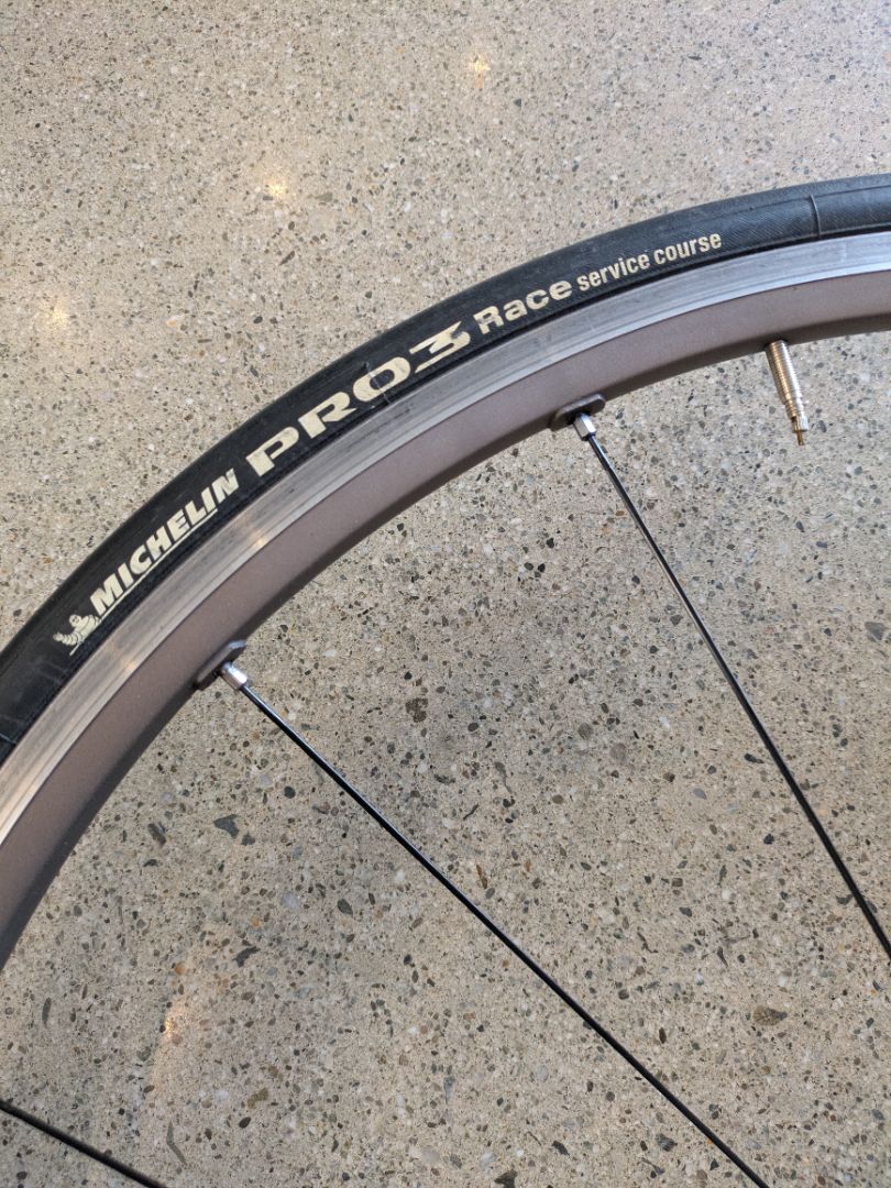 Grey Shimano WH-6800 Wheelset, 700C