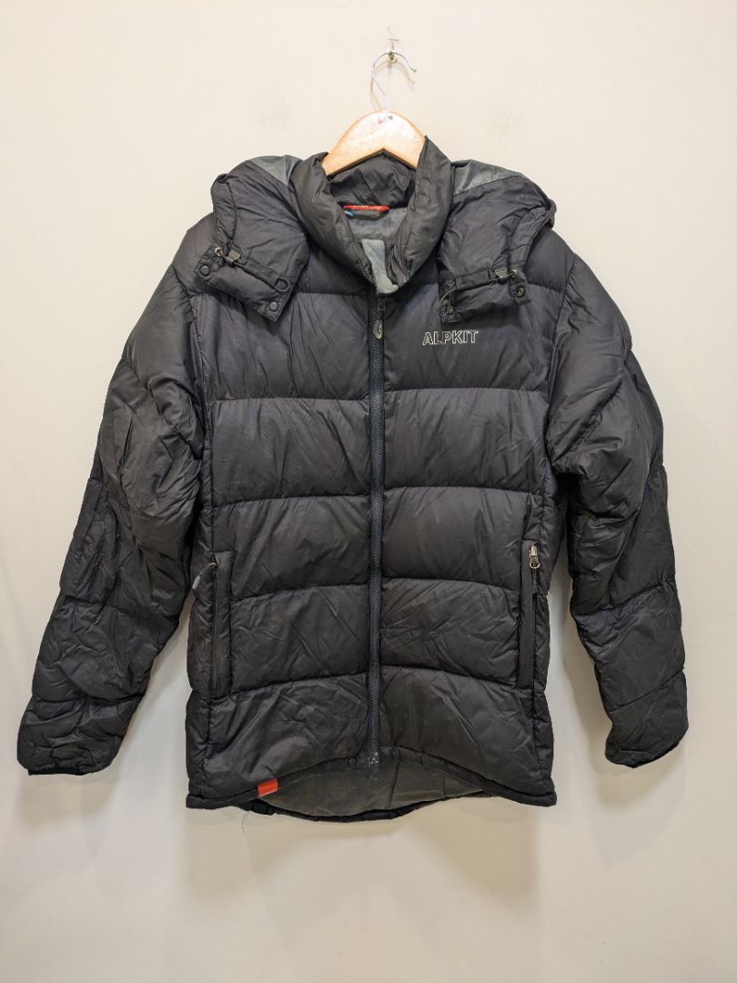 Black Alpkit Filo