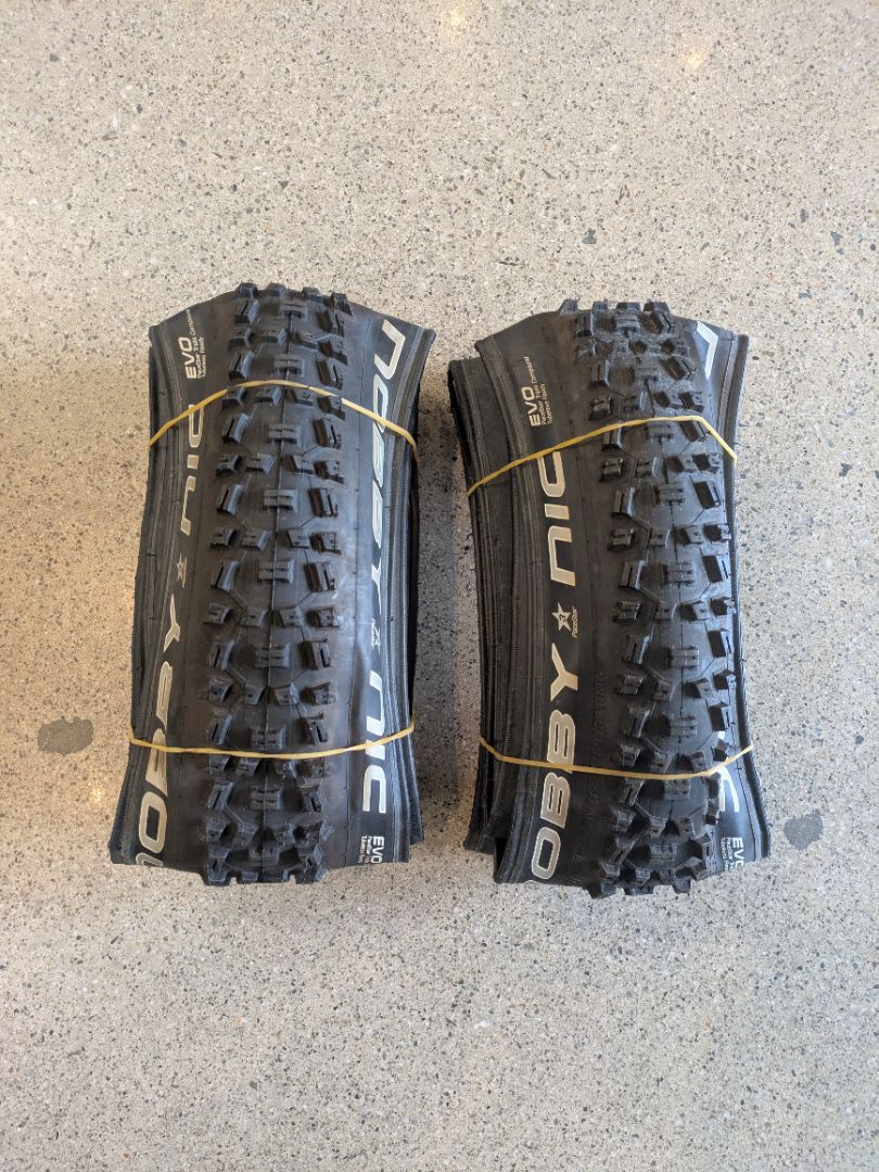 Pair of Black Schwalbe Nobby Nic Evolution, 26 x 2.25
