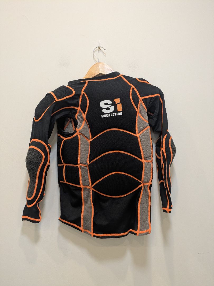 Black S1 Protection Defense Pro 1.0, Youth Large