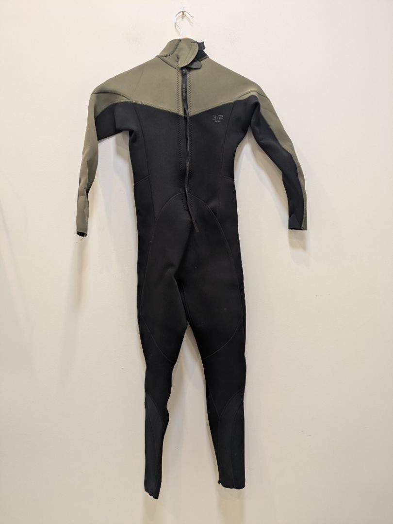 Black Torpedo7 Kids 3/2 Wetsuit, Kids 10-12