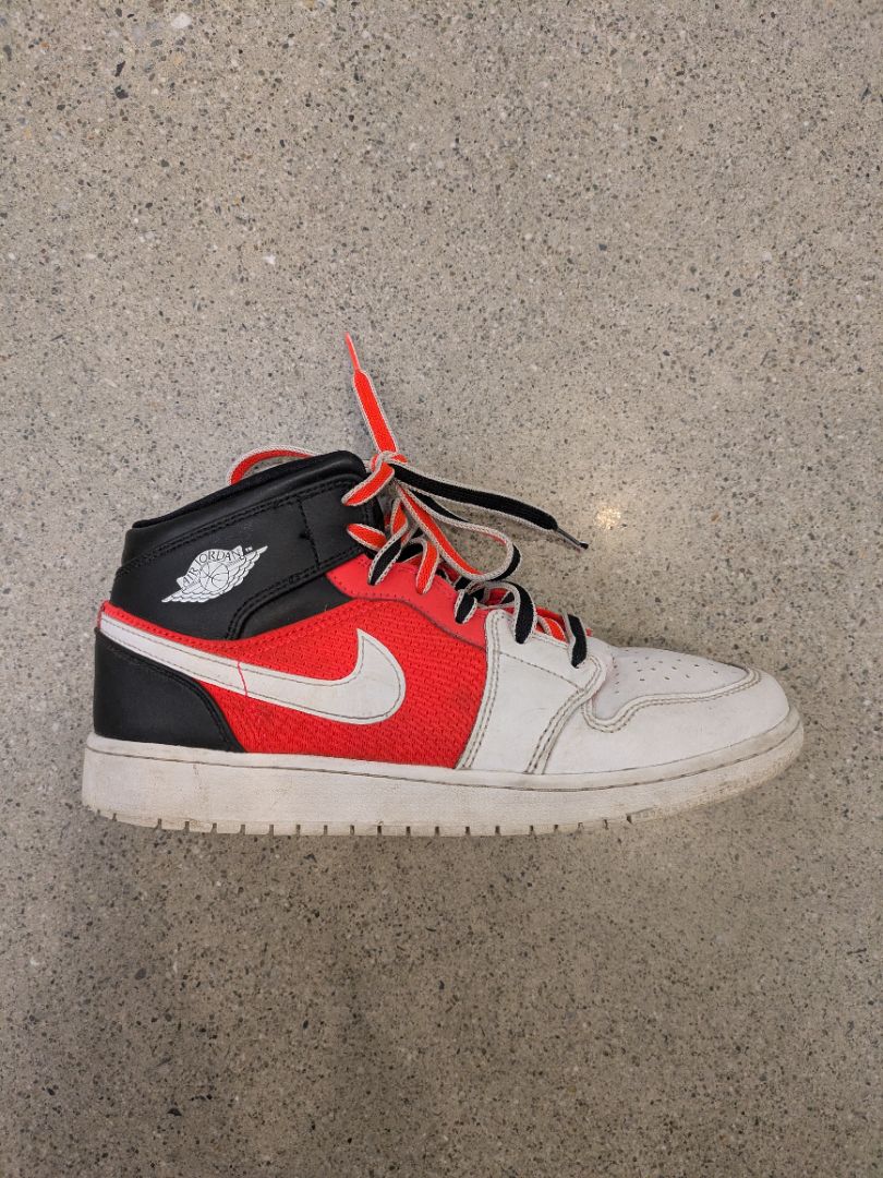 White Jordan Air Jordan 1 Mid SE, EU 40