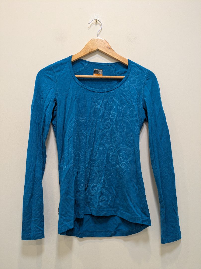 Blue Icebreaker Bodyfit 200 Long Sleeve, S
