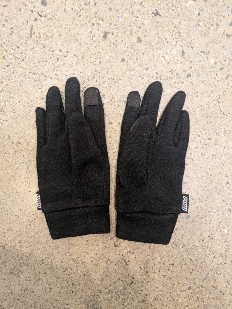 Black POW Merino Glove Liners, 6 years