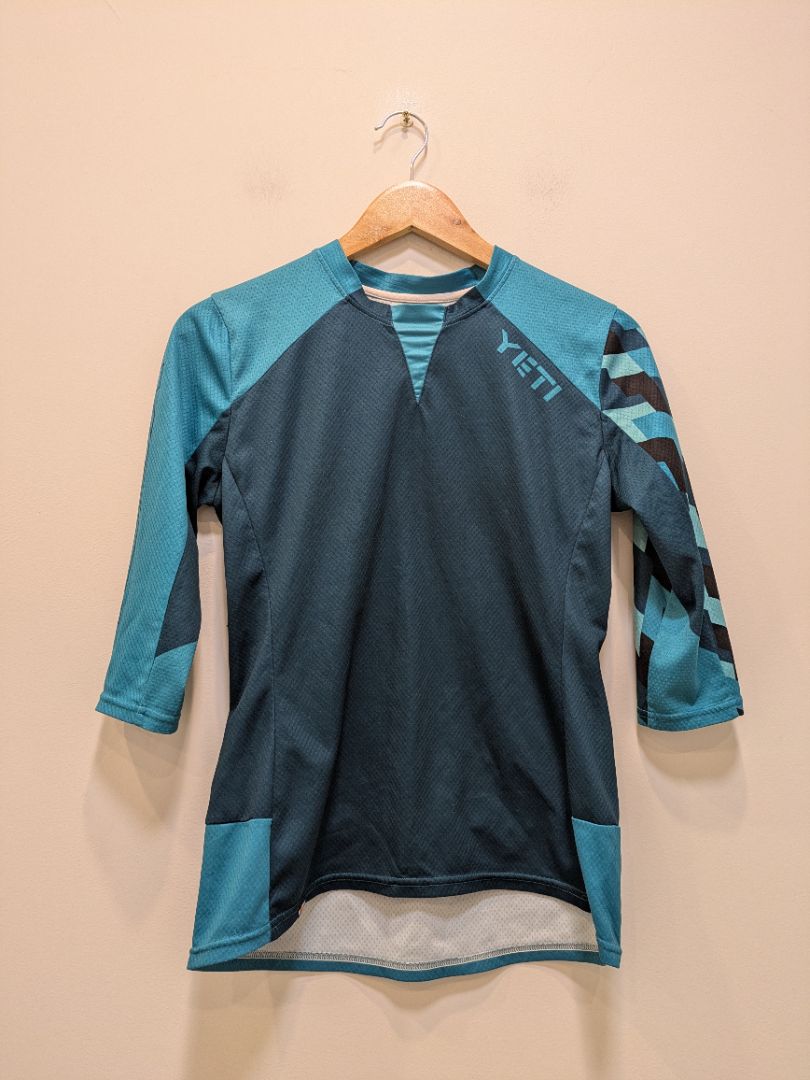 Blue Yeti 3/4 Sleeve MTB Jersey, 12–14