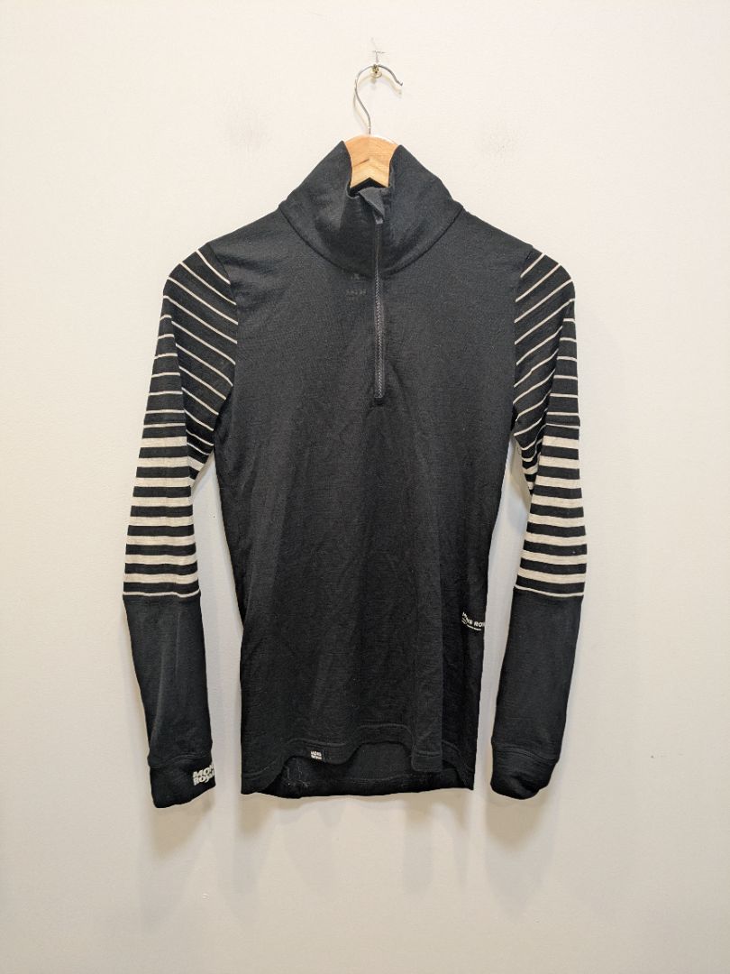 Black Mons Royale Merino 1/4 Zip Base Layer, XS