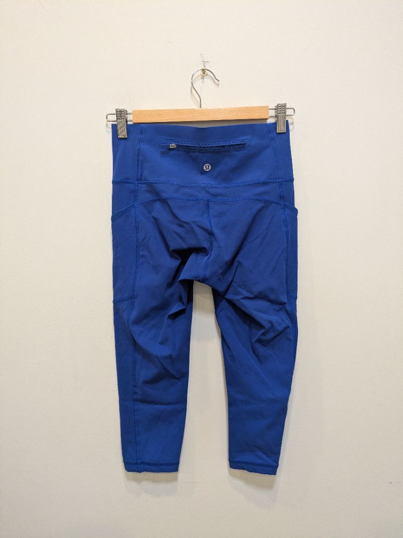 Blue Lululemon Home Stretch Crop 19", 4 / NZ 8