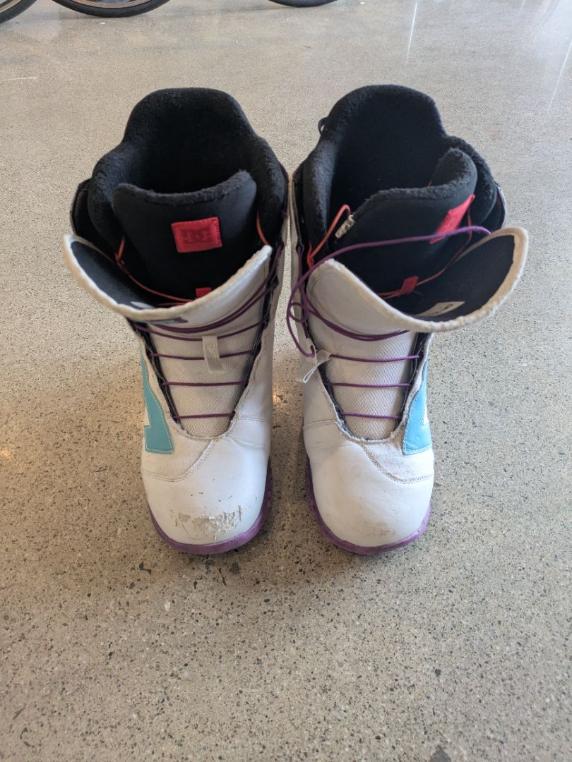 White DC Armour, 26.5