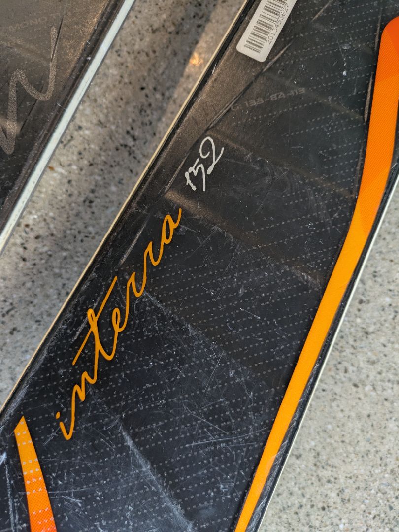 Black Elan Interra Fusion, 152 cm