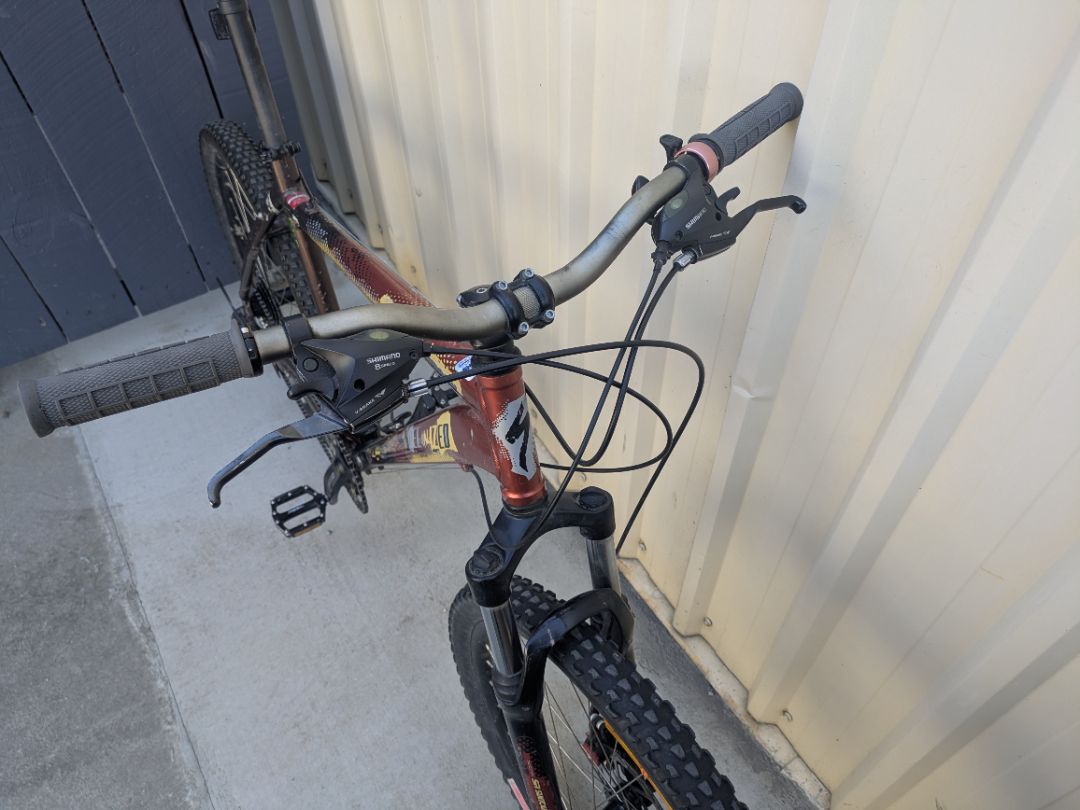 Red Specialized Hardrock Comp Disc, 21 in