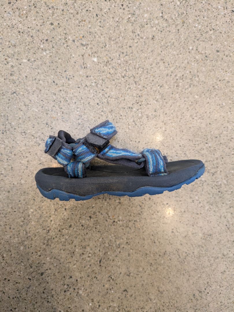 Blue Teva Kids sport sandals, EU 22/23