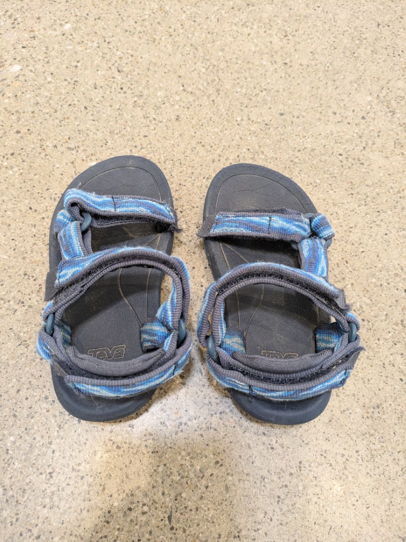 Blue Teva Kids sport sandals, EU 22/23