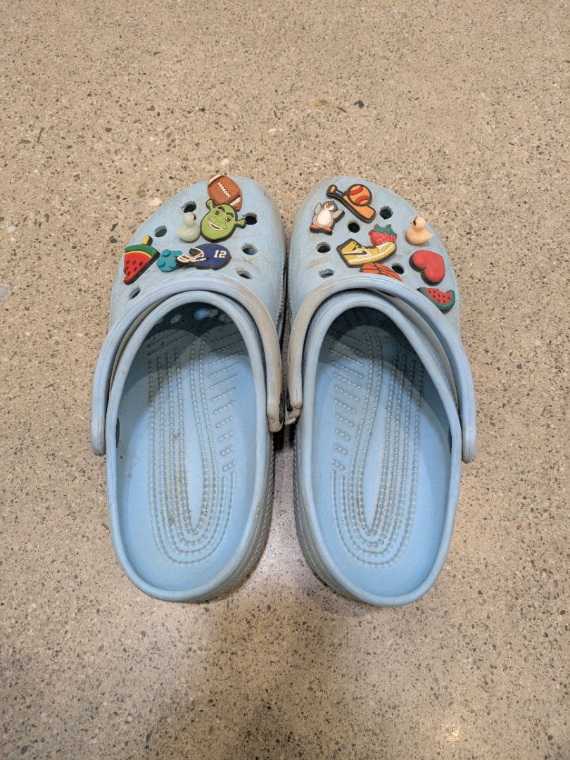 Blue Crocs Classic Clog, EU 38-39