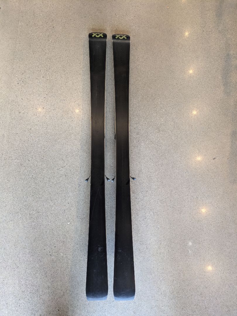 Turquoise Völkl Deacon 84, 172 cm