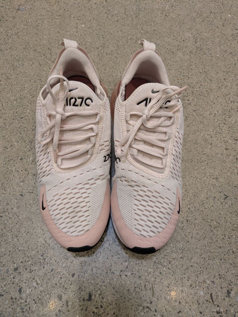 Pink Nike Air Max 270, EU 41