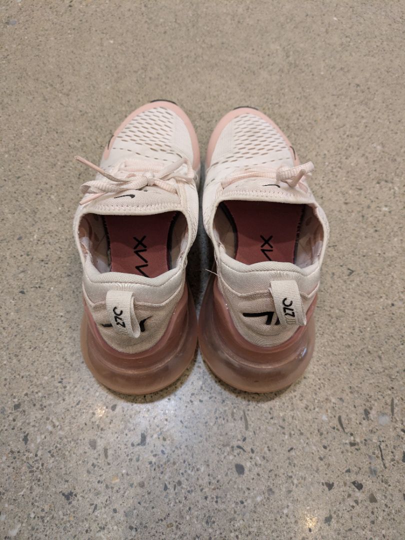 Pink Nike Air Max 270, EU 41