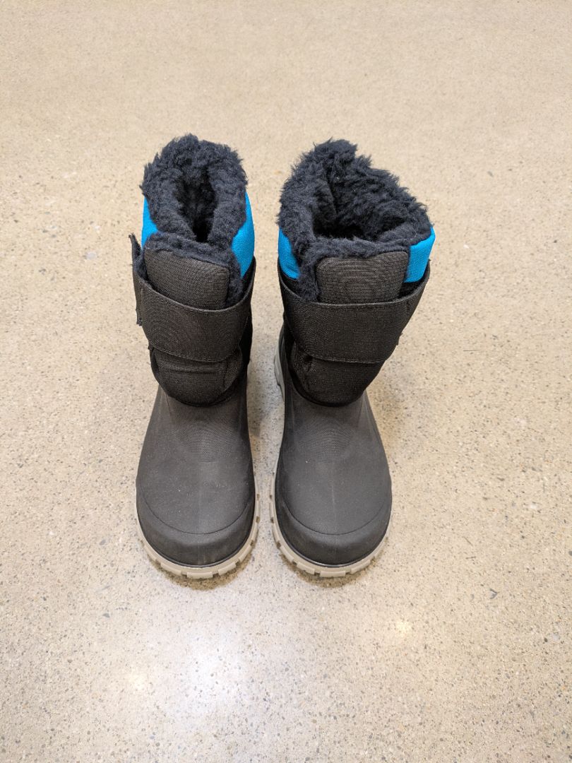 Black Quechua SH500 Mid Scratch, EU 37