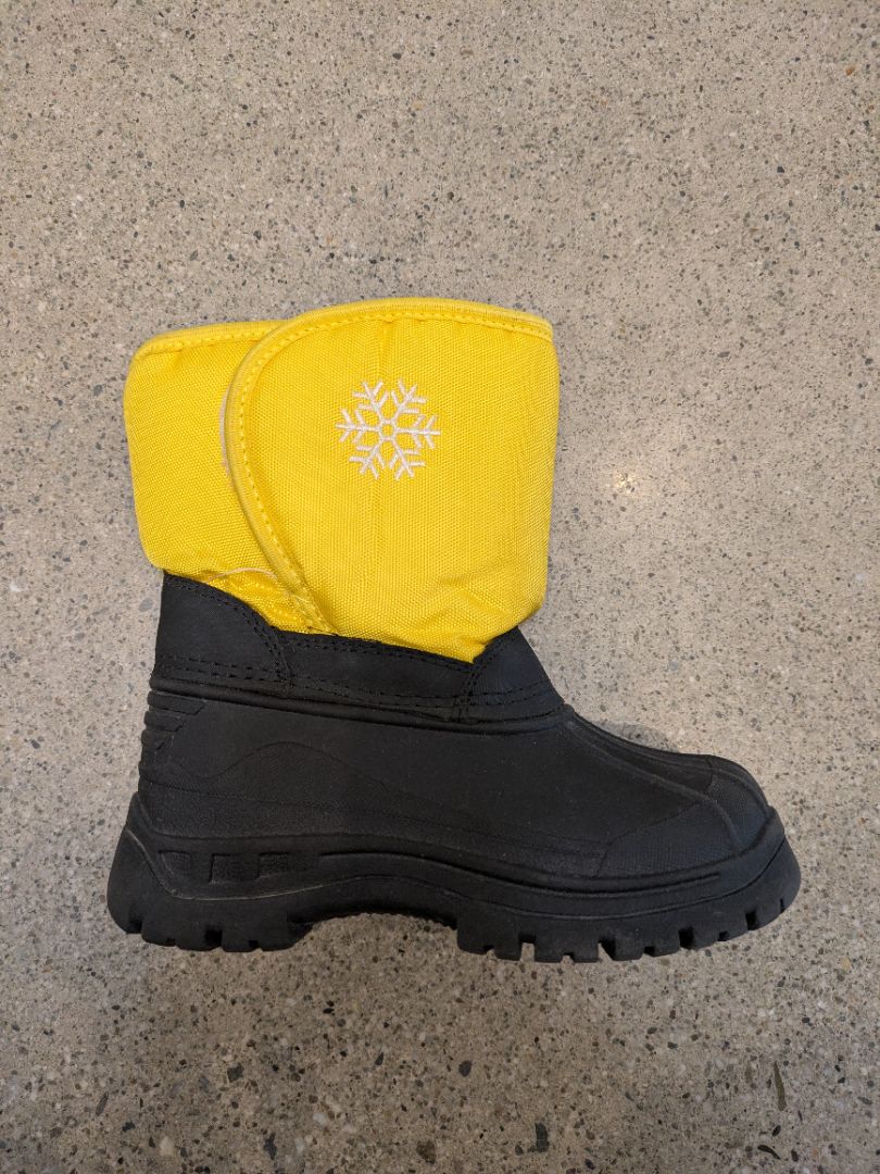 Yellow Young Original Snow Boots, EU 26