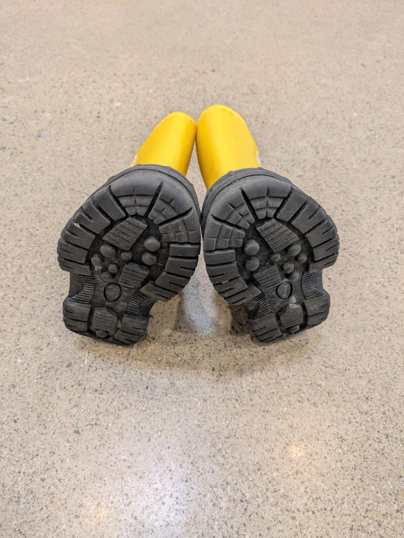 Yellow Young Original Snow Boots, EU 26