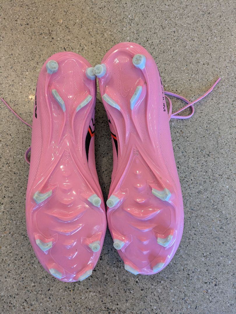 Pink Nike Air Zoom Mercurial, EU 44