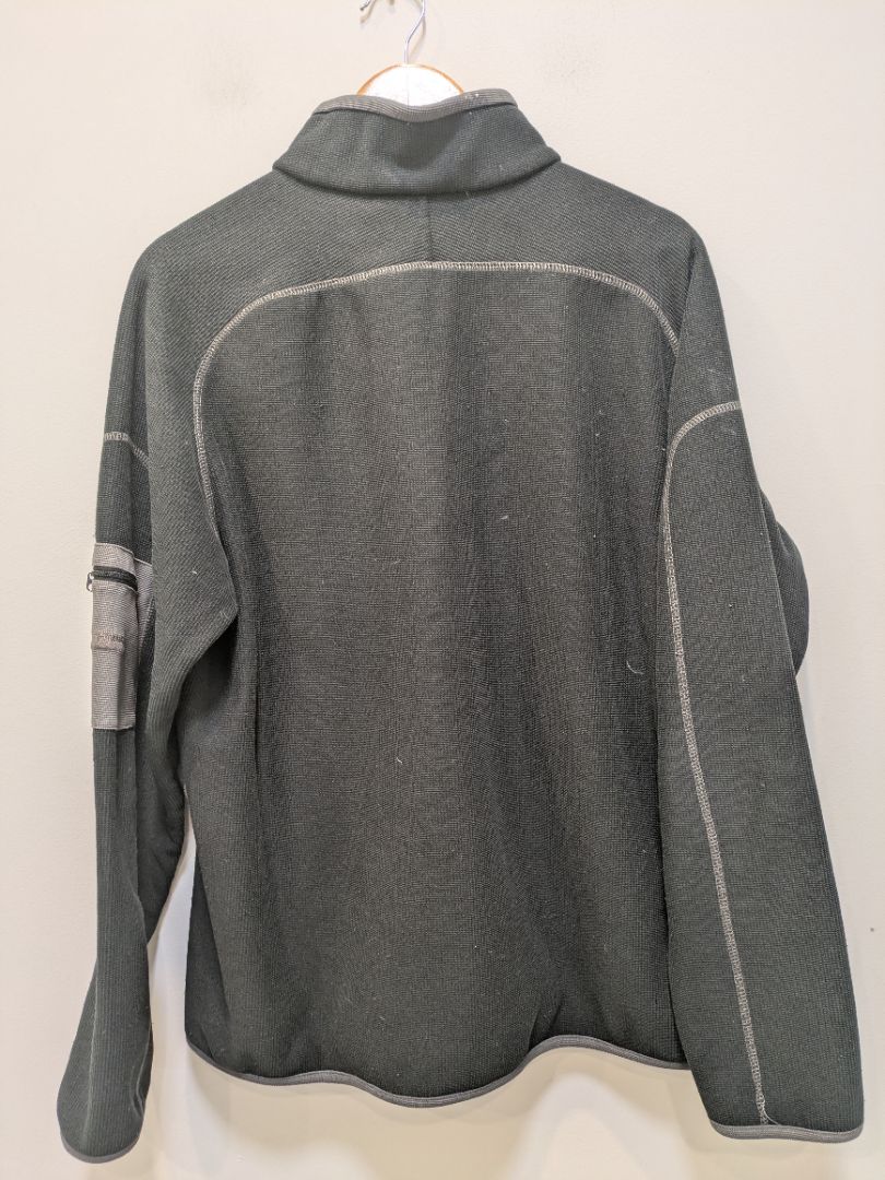 Black Kathmandu Fleece Jacket, XL