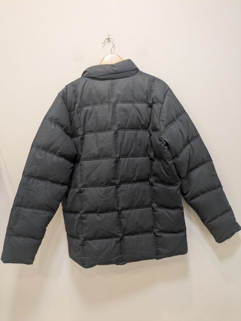 Black Macpac Puffer Jacket, XL