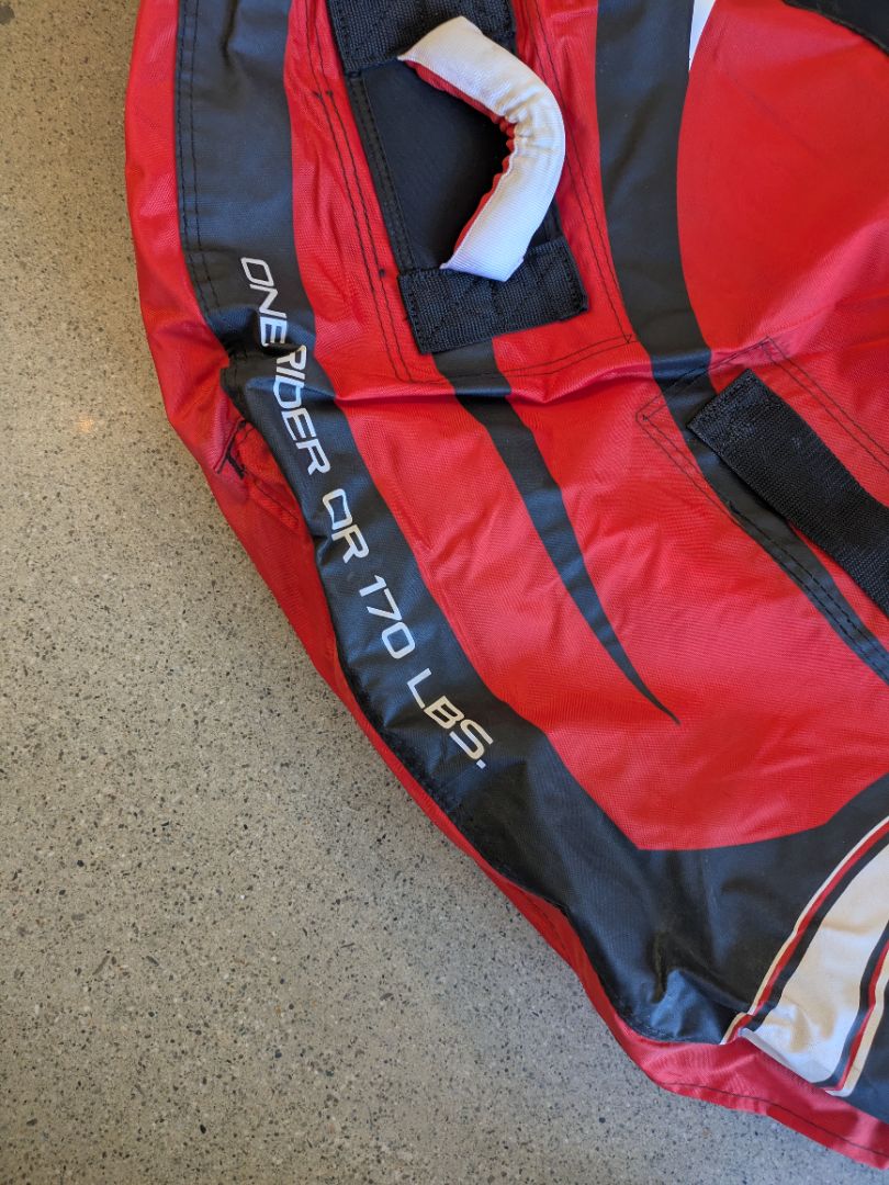 Red O’Brien Screamer Towable Tube