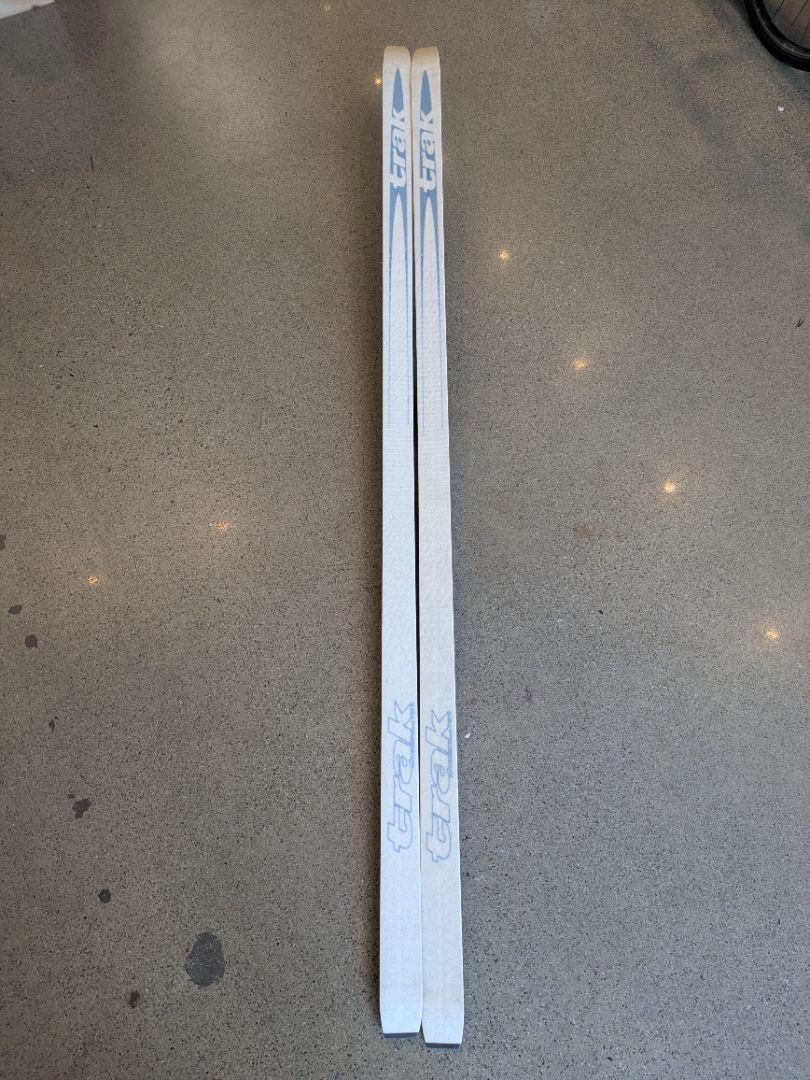 Blue Trak Mirage XC Skis, 188 cm