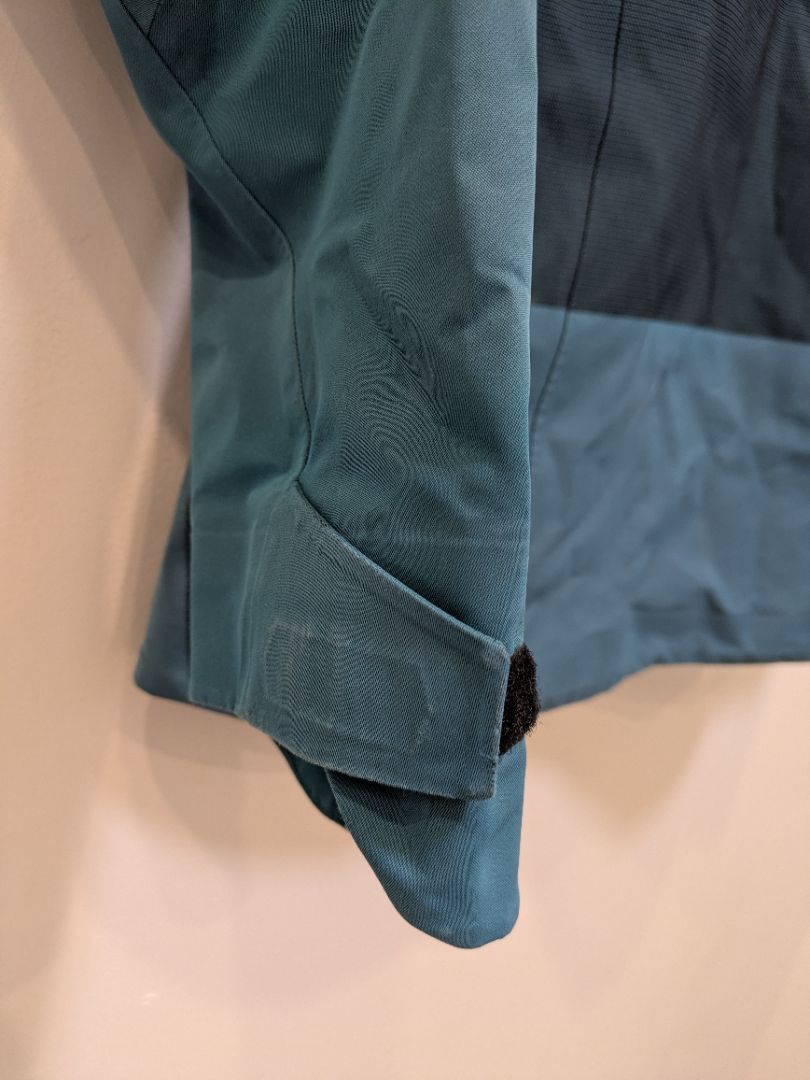 Teal The North Face Shell Jacket, M