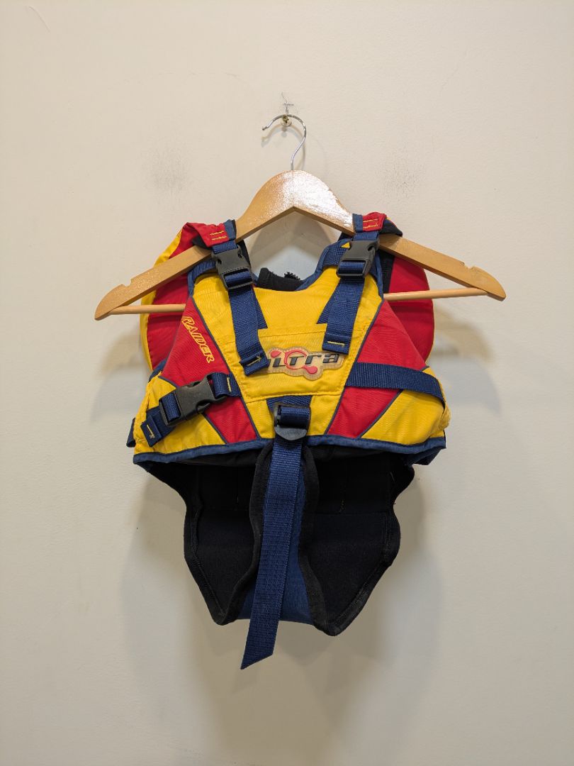 Red Ultra Raider Toddler Lifejacket, 1-2 / 10-15 kg