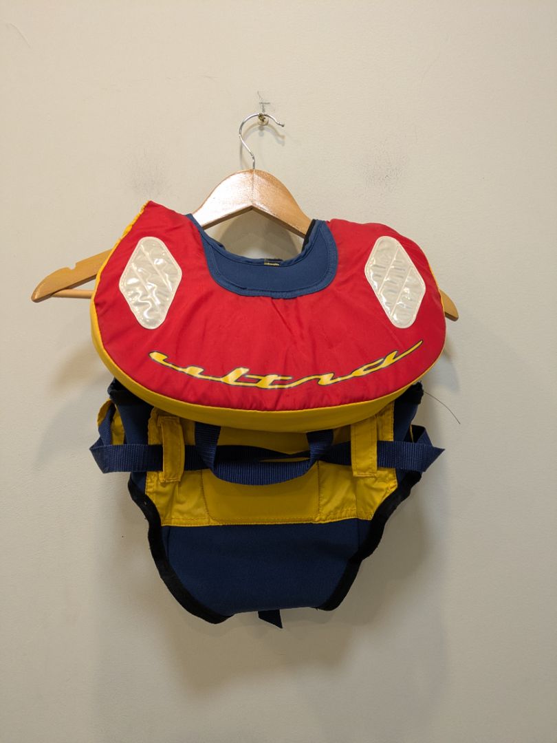 Red Ultra Raider Toddler Lifejacket, 1-2 / 10-15 kg
