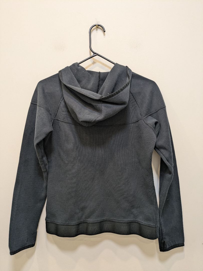 Black Nike Tech Fleece Hoodie, Small